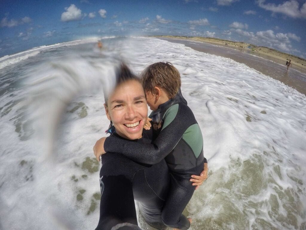 Ujusansa Surf Camp
